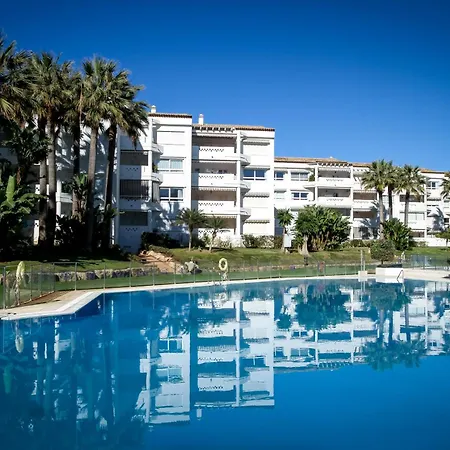 Banus - Playa Rocio Access Complex