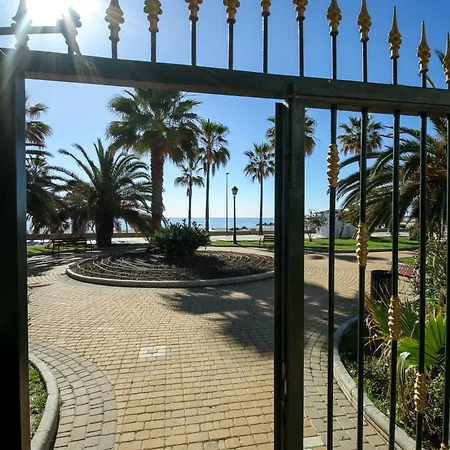 Banus - Playa Rocio Access Complex