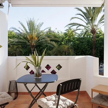 Banus - Playa Rocio Access Complex