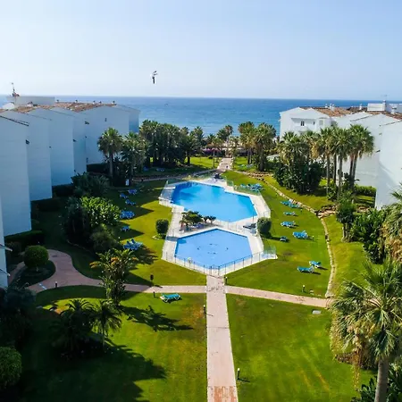 Banus - Playa Rocio Access Complex 马尔韦利亚