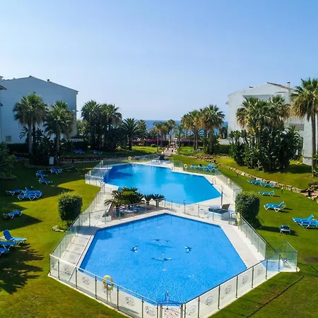 Banus - Playa Rocio Access Complex 马尔韦利亚