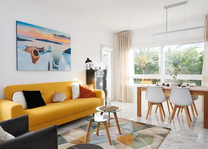 Banus - Playa Rocio Access Complex *