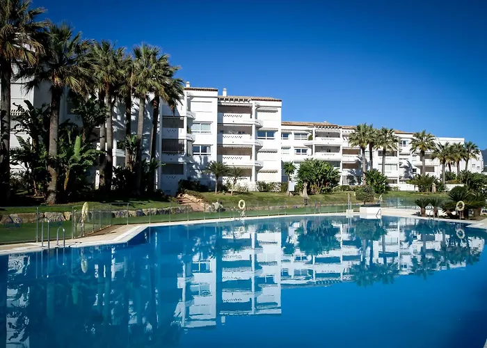 Banus - Playa Rocio Access Complex